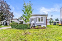 870 Rue Crevier Laval (Sainte-Dorothée), QC H7X 1Z7