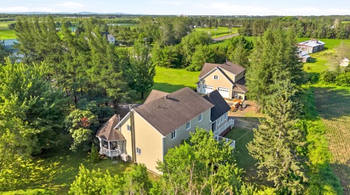 Photo aérienne - 1664 Rue Du Pont, Saint-Lambert-De-Lauzon, QC 