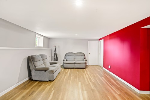 Salle familiale - 1664 Rue Du Pont, Saint-Lambert-De-Lauzon, QC 