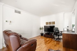 Salon - 