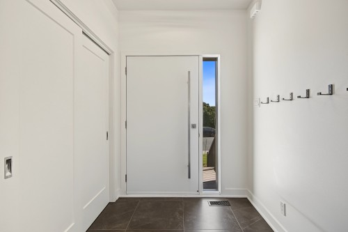 Hall d'entrée/Vestibule - 768 Rue Gaulin, Saint-Jean-Sur-Richelieu, QC 