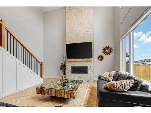 42 Rosewood Crescent, Chatham, ON 