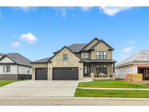 42 Rosewood Crescent, Chatham, ON 