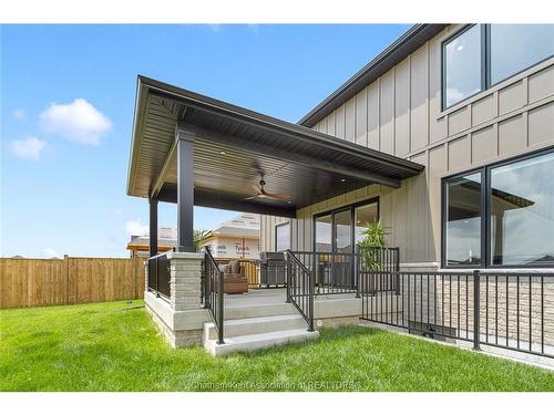 42 Rosewood Crescent, Chatham, ON 