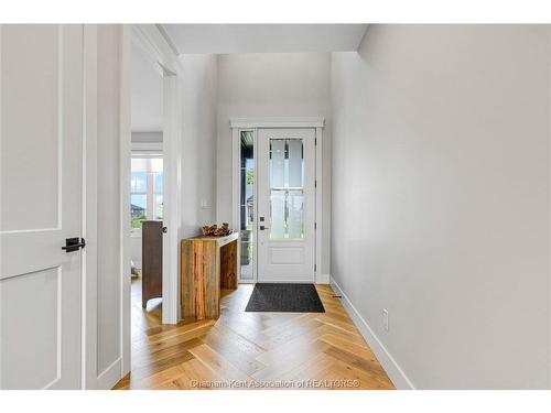 42 Rosewood Crescent, Chatham, ON 