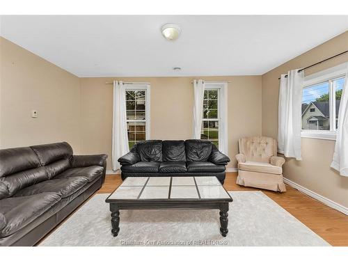 39 Mcgeorge Street, Blenheim, ON 