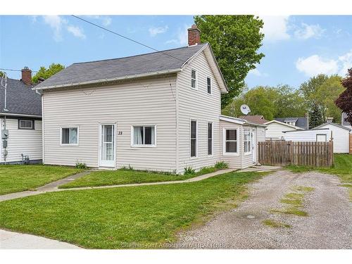 39 Mcgeorge Street, Blenheim, ON 