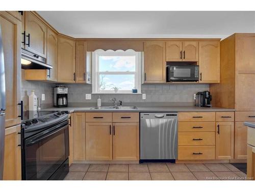 8 Erin Crt, Saint John, NB 