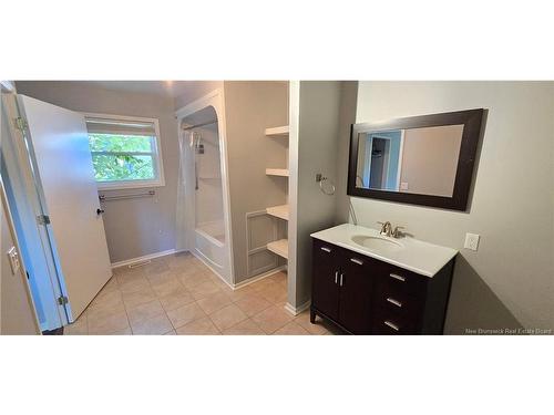 209 Dickson Blvd, Moncton, NB 
