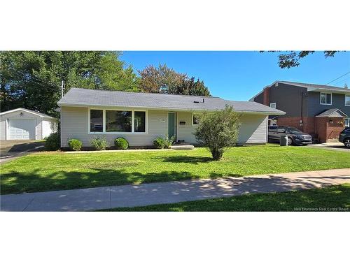 209 Dickson Blvd, Moncton, NB 