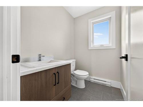39 Ardoise St, Moncton, NB 