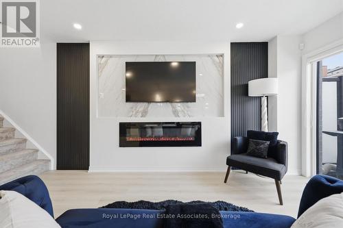 65 Dryden Lane, Hamilton, ON 
