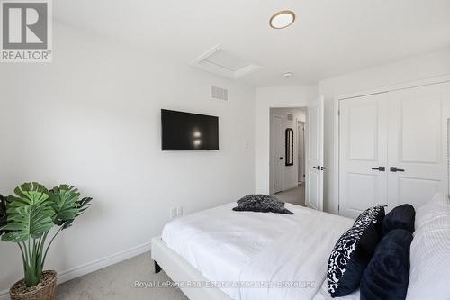 65 Dryden Lane, Hamilton, ON 