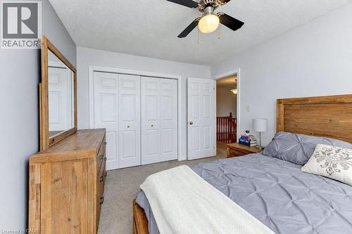 Integrated ceiling fan with light fixture - 88 Decaro Crescent, Cambridge, ON 