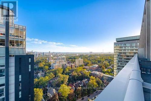 1903 - 111 St Clair Avenue W, Toronto, ON 