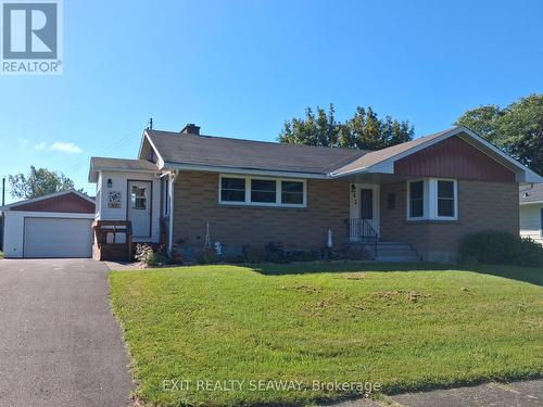 42 Santa Cruz Drive, South Stormont, ON 