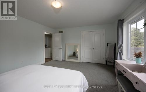 15 Sweetbriar Drive, Kitchener, ON 
