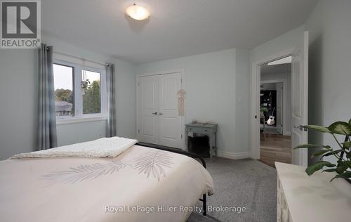 15 Sweetbriar Drive, Kitchener, ON 
