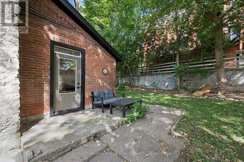37 Arthur Street N, Guelph (St. George'S), ON 