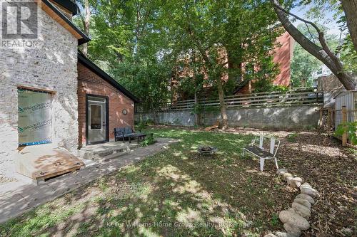 37 Arthur Street N, Guelph (St. George'S), ON 