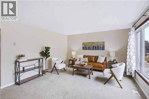 35 Coachwood Road, Brantford, ON 