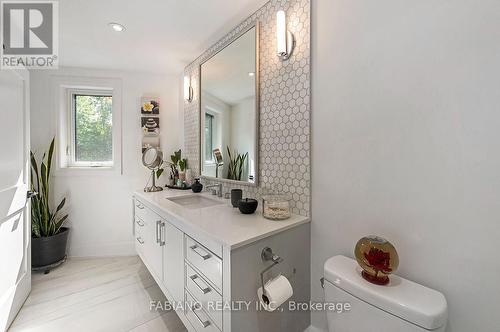 Floating Vanity - 4767 14Th Line, New Tecumseth, ON 