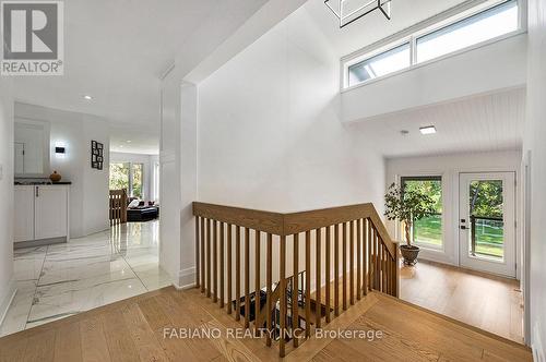 Vaulted Ceiling - 4767 14Th Line, New Tecumseth, ON 