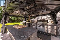 Outdoor Kitchen - 