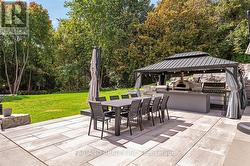 Outdoor Dining - 