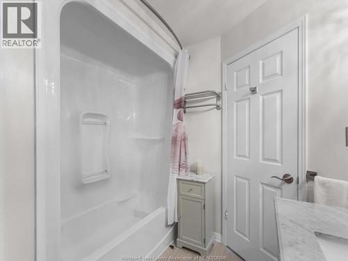 908 Michael Drive, Tecumseh, ON 