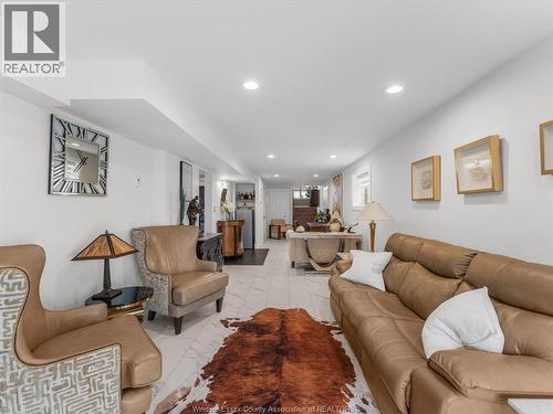 908 Michael Drive, Tecumseh, ON 