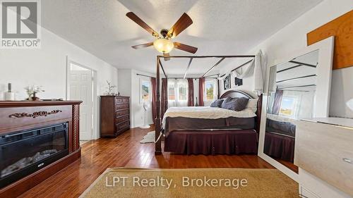 18 Tawn Crescent S, Ajax (Central), ON 