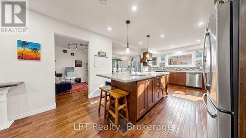 18 Tawn Crescent S, Ajax (Central), ON 
