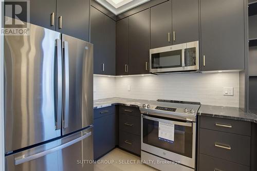 588 Creekview Chase, London North (North R), ON 