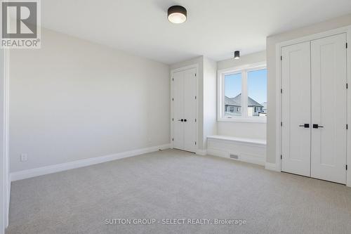 588 Creekview Chase, London North (North R), ON 