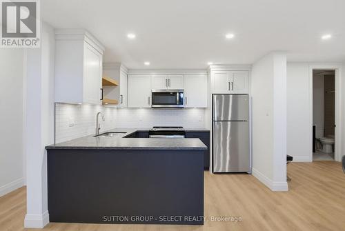 588 Creekview Chase, London North (North R), ON 