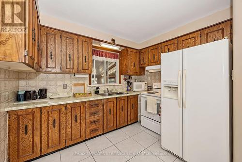 131 Oakridge Boulevard, Ottawa, ON 