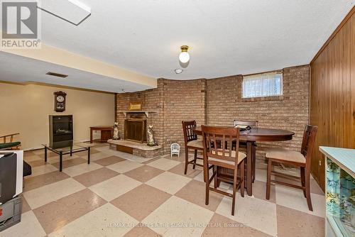 131 Oakridge Boulevard, Ottawa, ON 