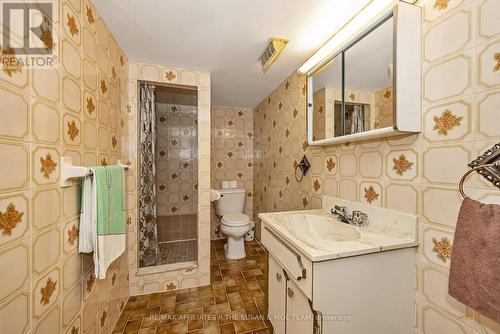 131 Oakridge Boulevard, Ottawa, ON 