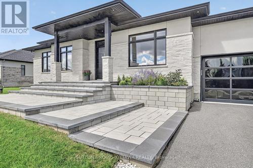 7095 Still Meadow Way, Ottawa, ON 