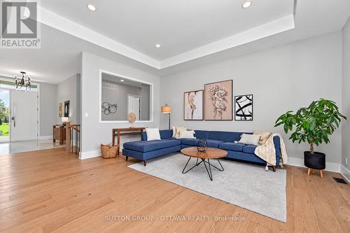 7095 Still Meadow Way, Ottawa, ON 