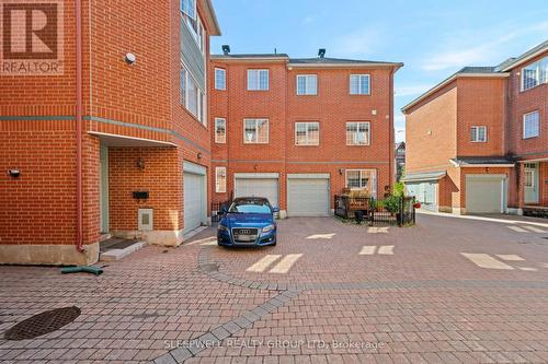 463 Cooper Street, Ottawa, ON 