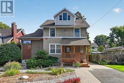 459 HIGHLAND AVENUE Ottawa, ON K2A 2J5