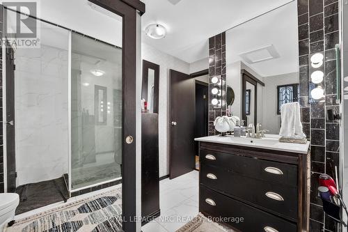 93 Lincoln Road E, Fort Erie (Crystal Beach), ON 