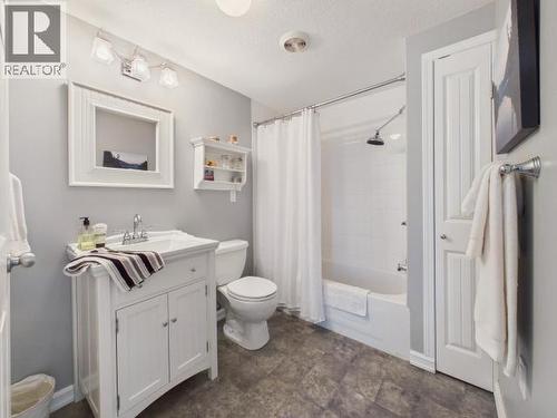 11070 Highway 101, Powell River, BC 