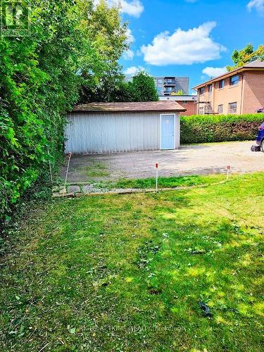 343 Frontenac Avenue, Oshawa, ON 