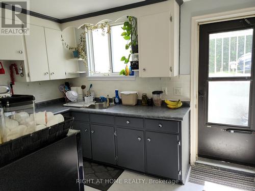 343 Frontenac Avenue, Oshawa, ON 