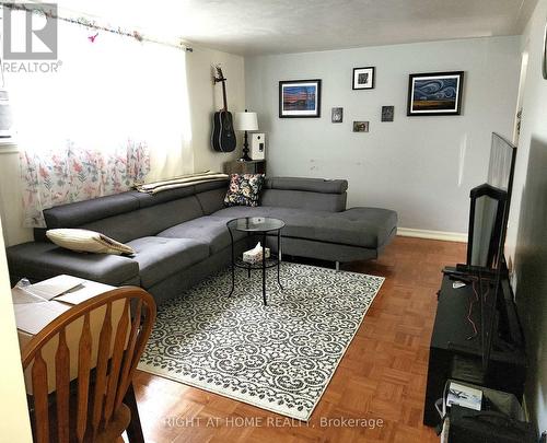 343 Frontenac Avenue, Oshawa, ON 