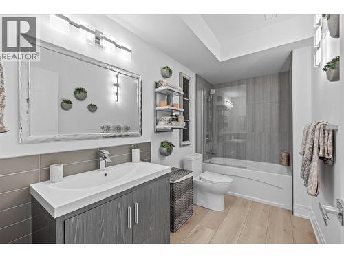 750 Kuipers Crescent, Kelowna, BC 