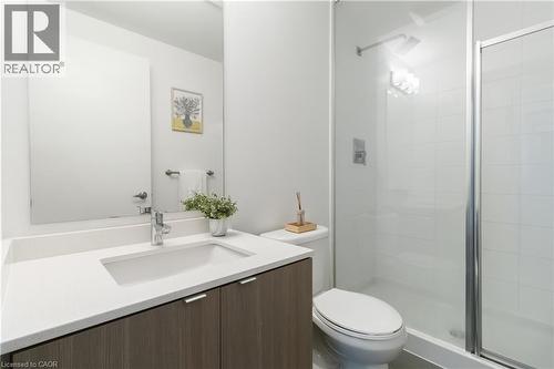 5220 Dundas Street Unit# D422, Burlington, ON 